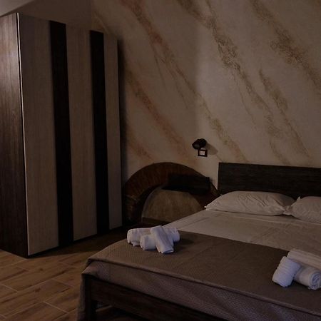 La Ciminiera Rooms Катания Екстериор снимка