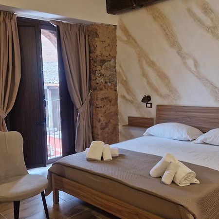 La Ciminiera Rooms Катания Екстериор снимка