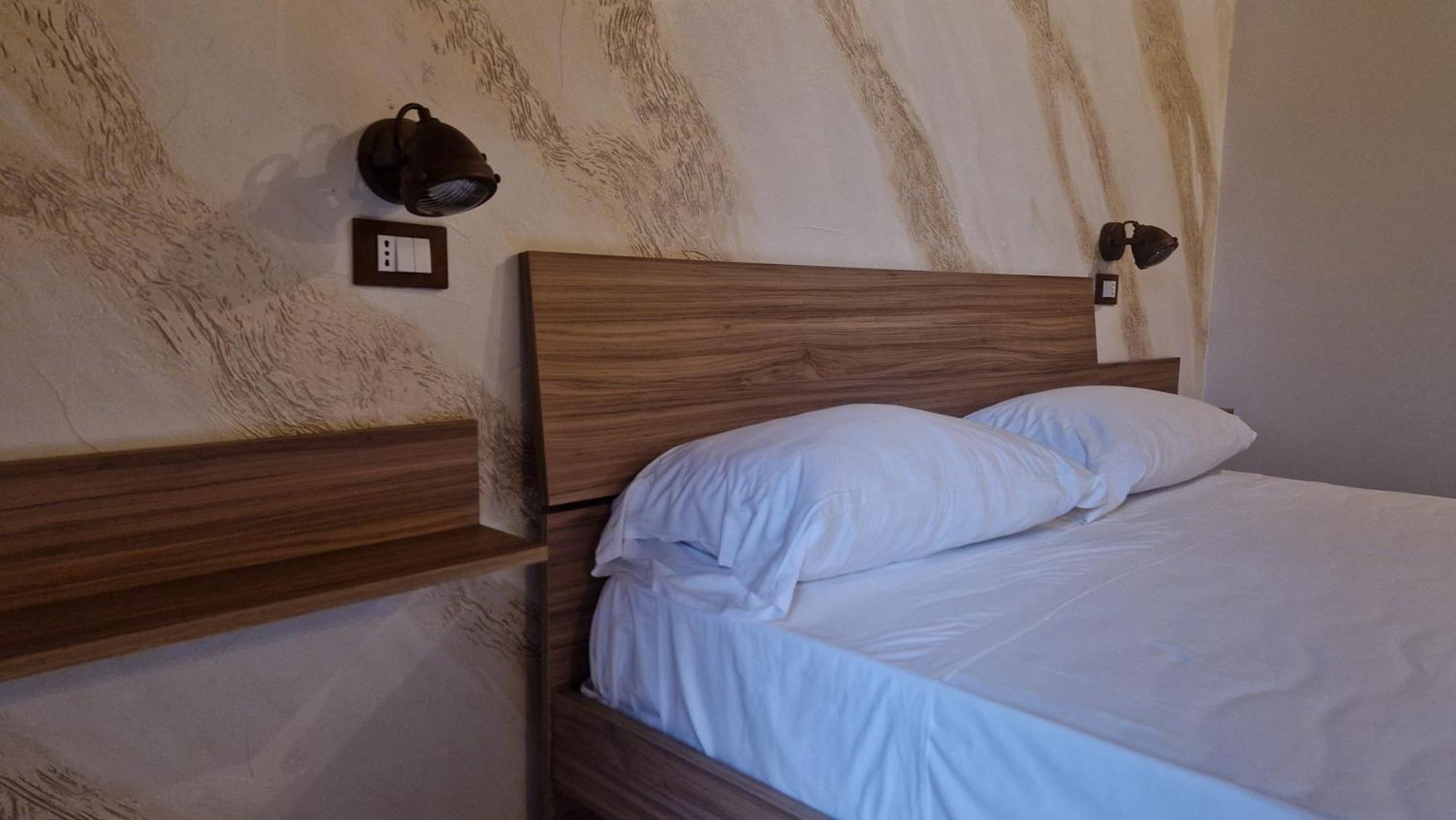 La Ciminiera Rooms Катания Екстериор снимка